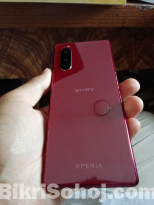 Sony Xpriya 5